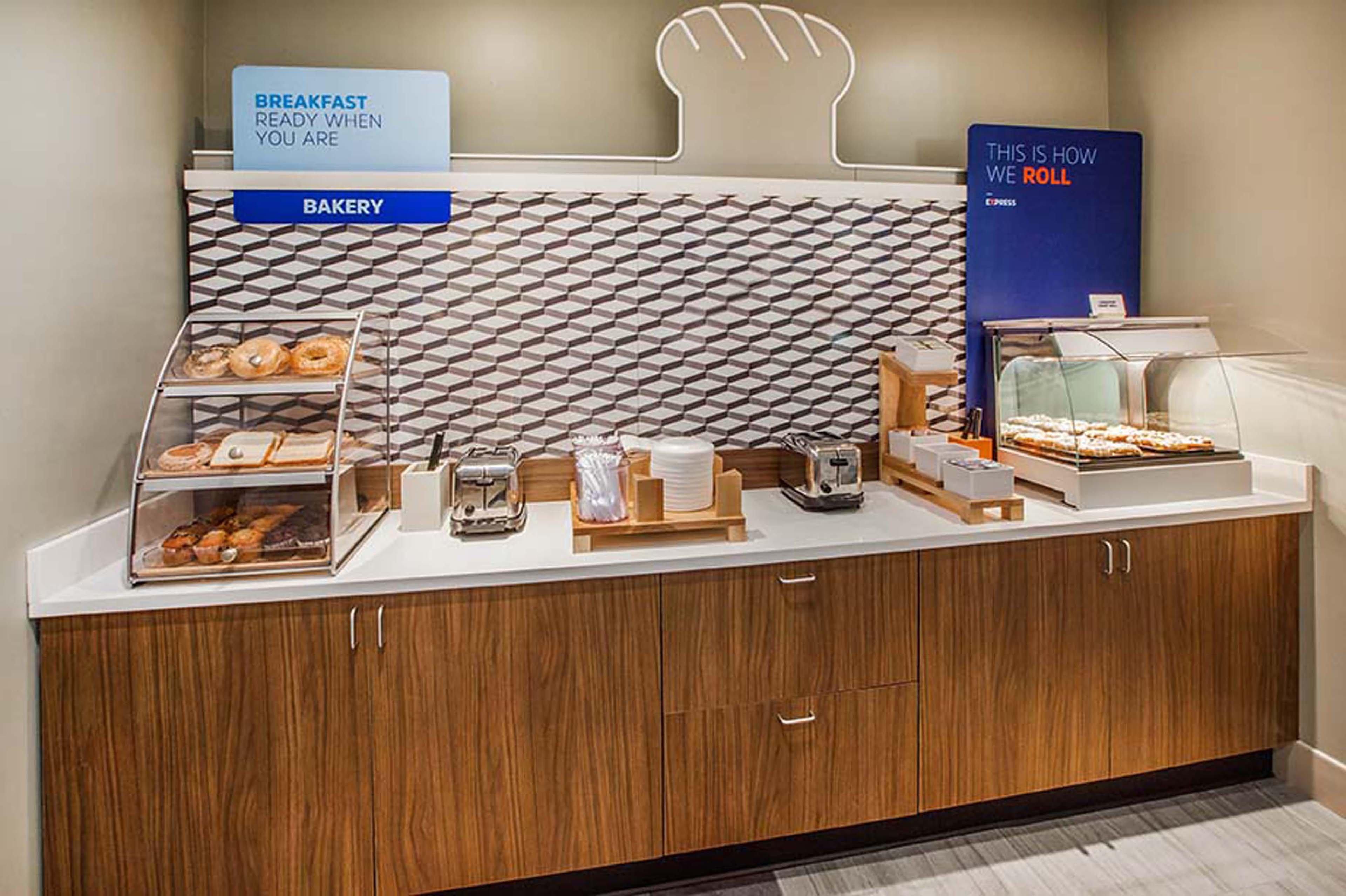 Holiday Inn Express & Suites Paducah West By Ihg מראה חיצוני תמונה